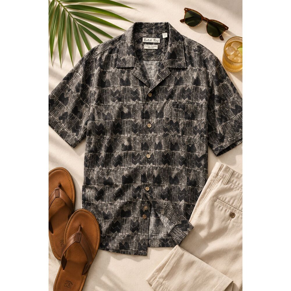 Batik Bay 100% Silk Camp Shirt Black Tan Geometric Print Men's Large VTG